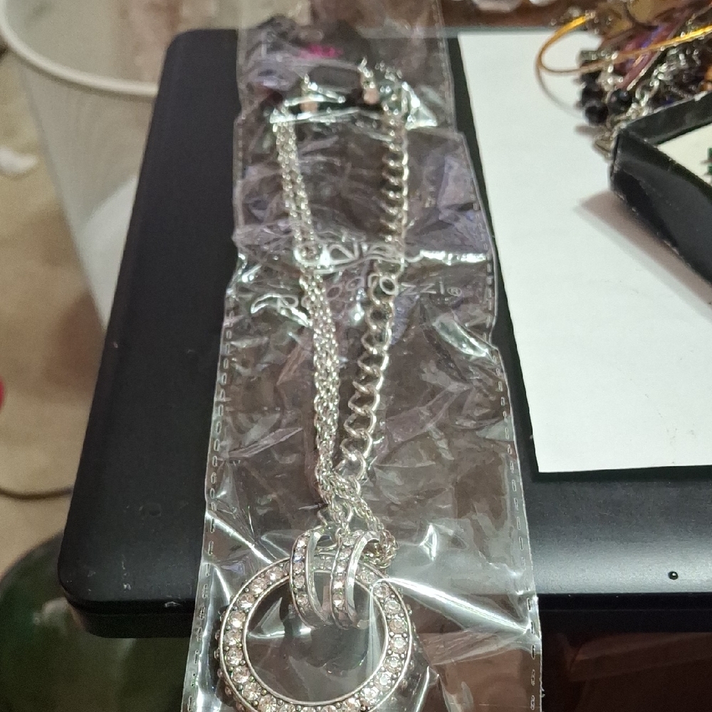 Silver Pendant Necklace with Rhinestones